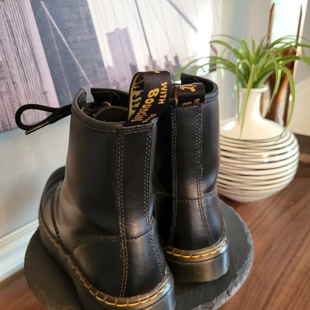 Doc Martin Boots - Picture 10 of 10